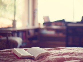 08-destress-reading-books-sl